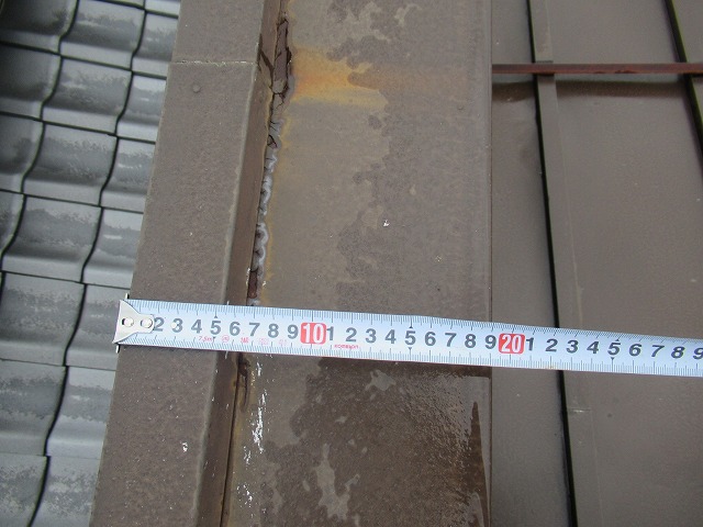 甲府市　瓦棒屋根